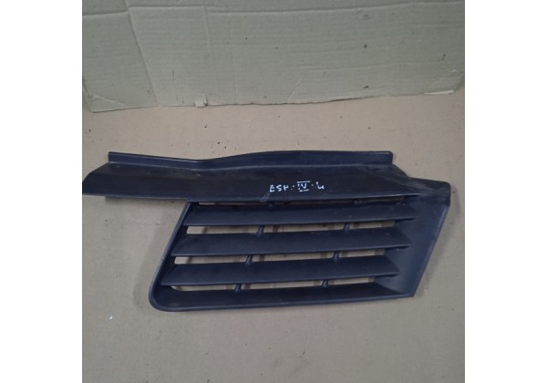 Решетка радиатора левая Renault Espace IV, 7701209541, 31053m